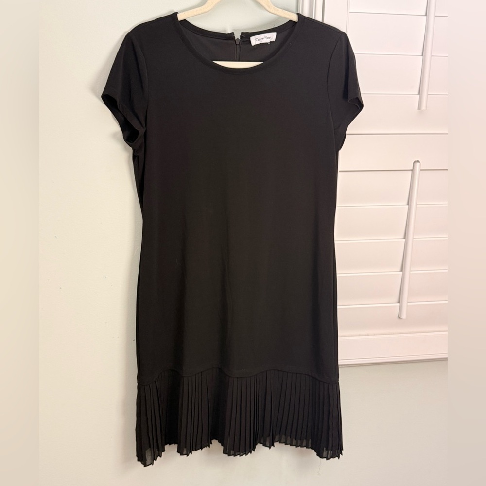 Calvin Klein Black Modern Flapper Short-Sleeve Pleated-Hem Mini Dress